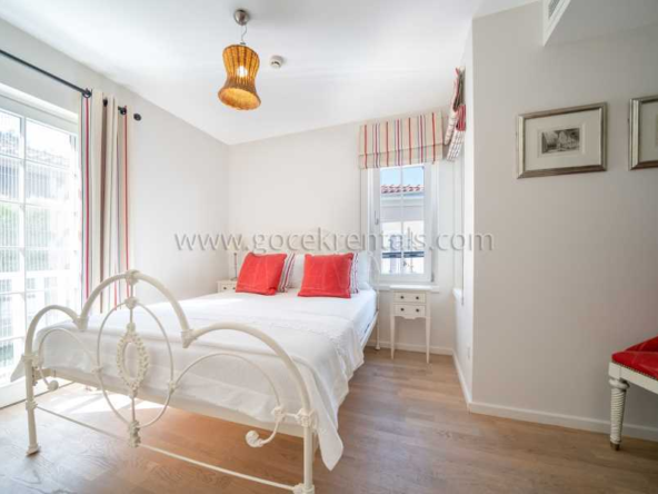 Portville canal villas No