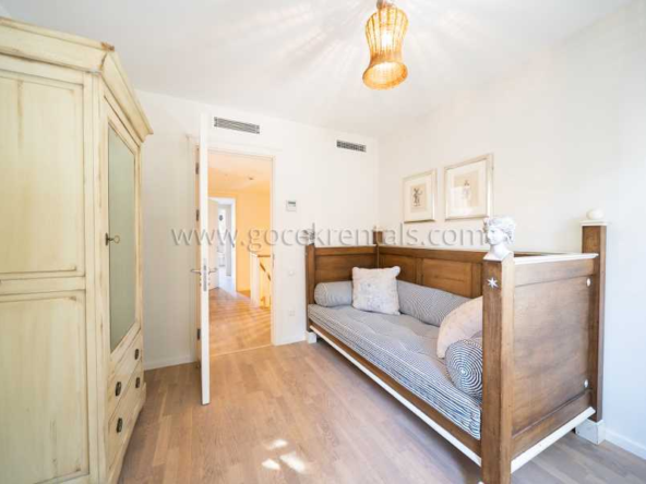 Portville canal villas No