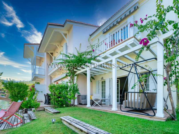 Portville canal villas No