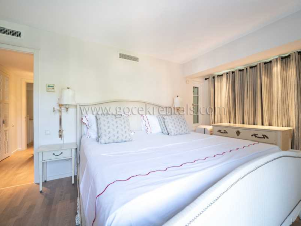 Portville canal villas No