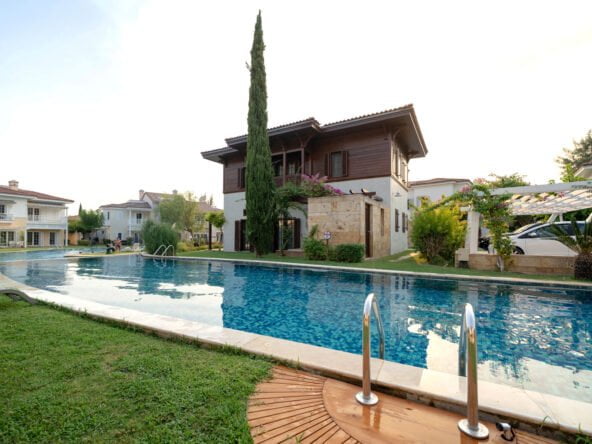 Portville Holiday Villas No 10 Stella 18