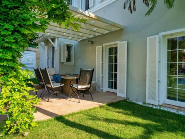 Portville Villa 45 23