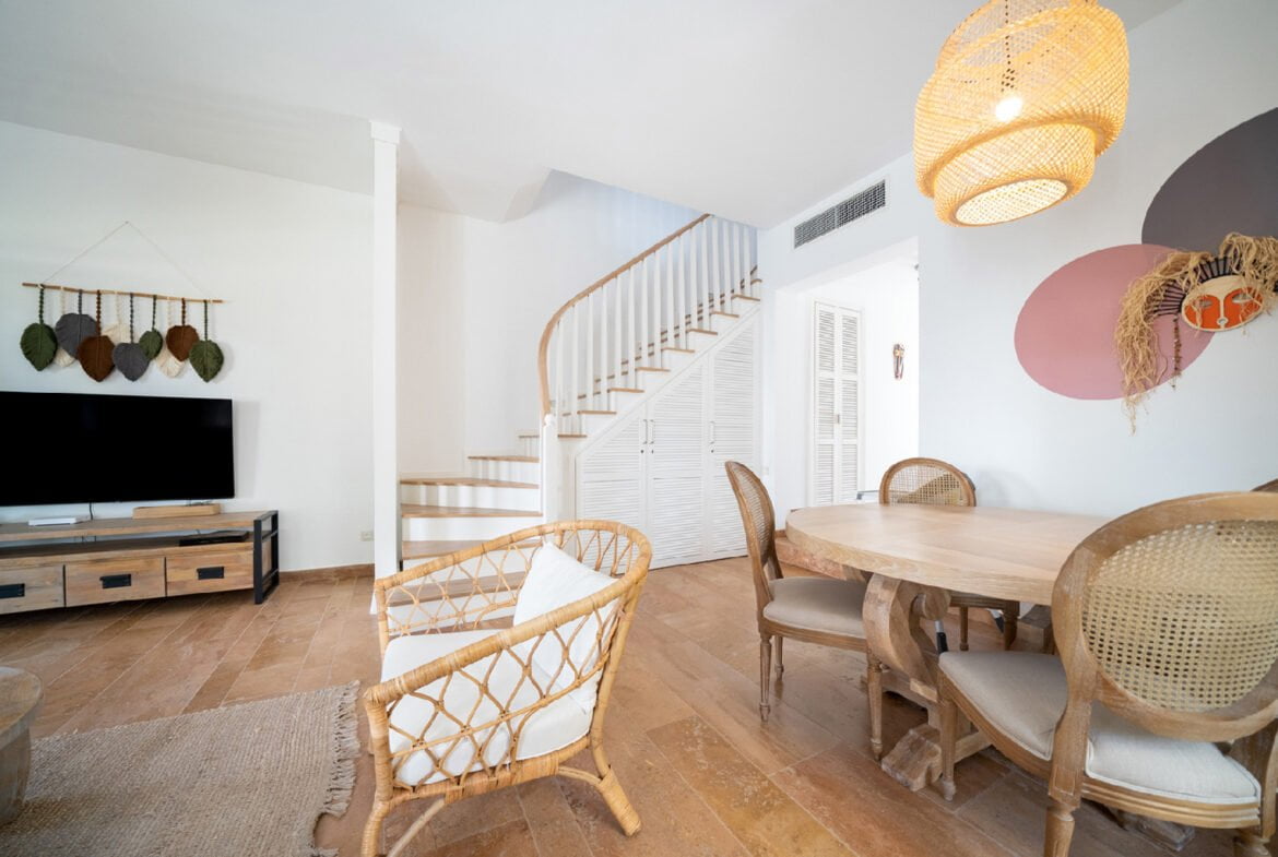 Portville canal villas No 46 12