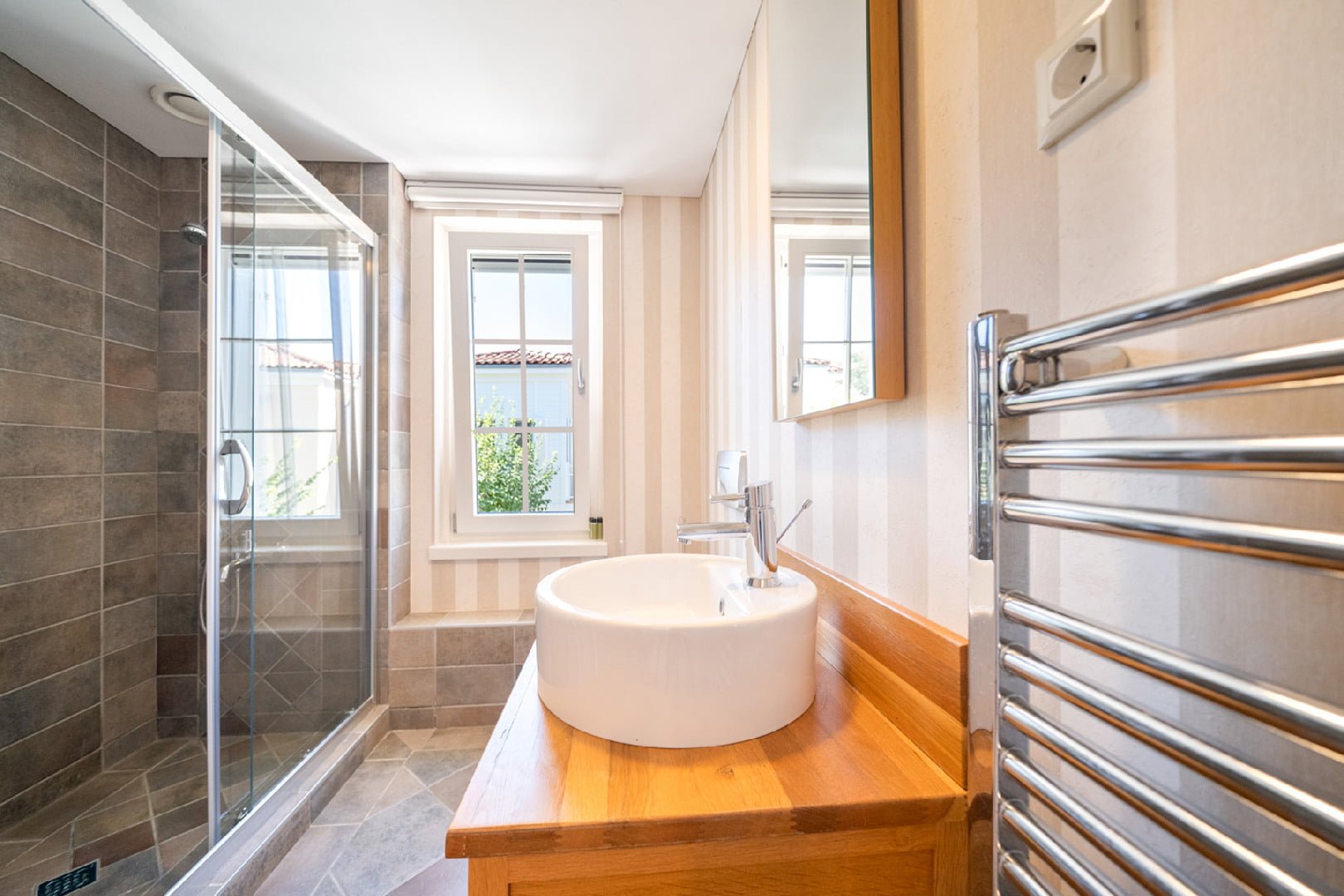 Portville canal villas No 46 13