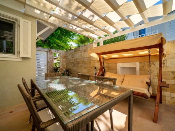 Portville canal villas No 46 27