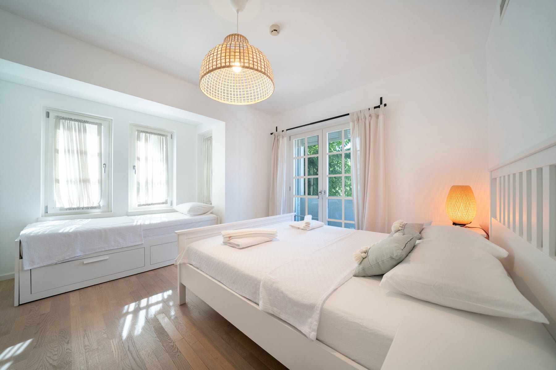 Portville canal villas No 46 9