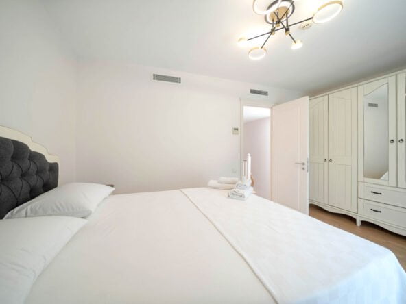 Portville – Casa Di Mezzo 38