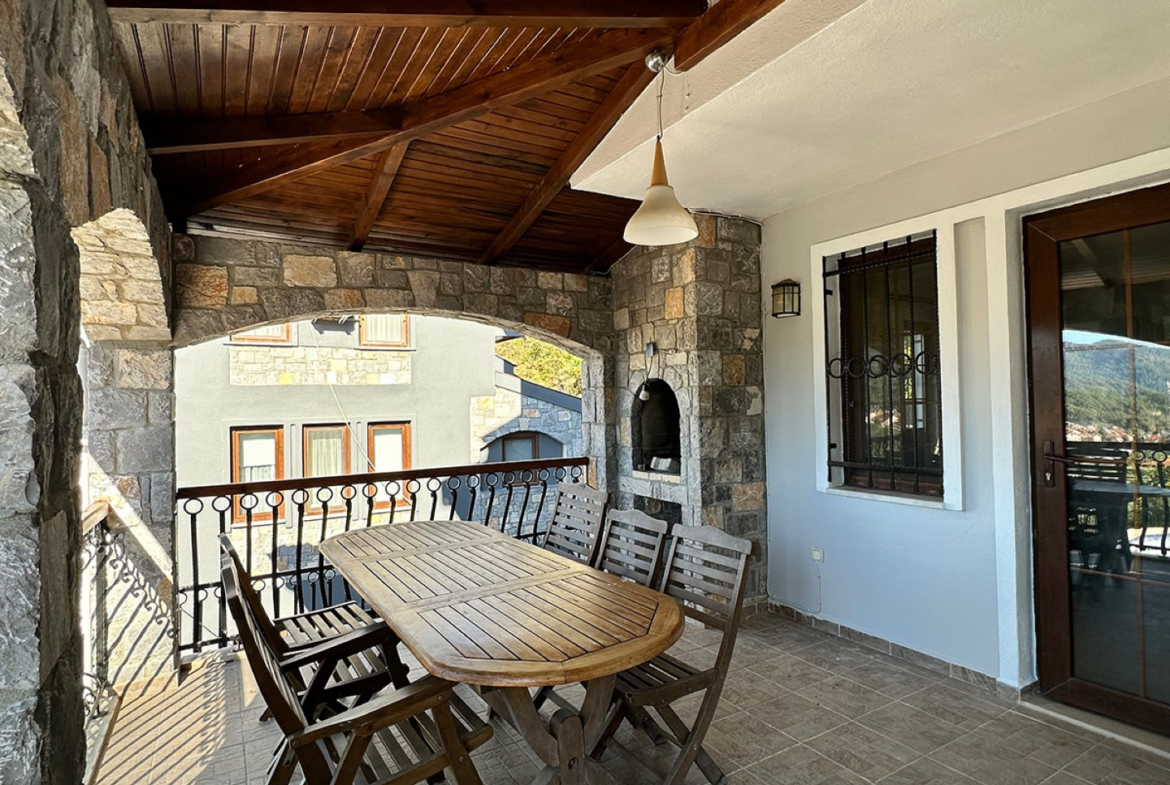 GroundFloor LivingRoom Balcony