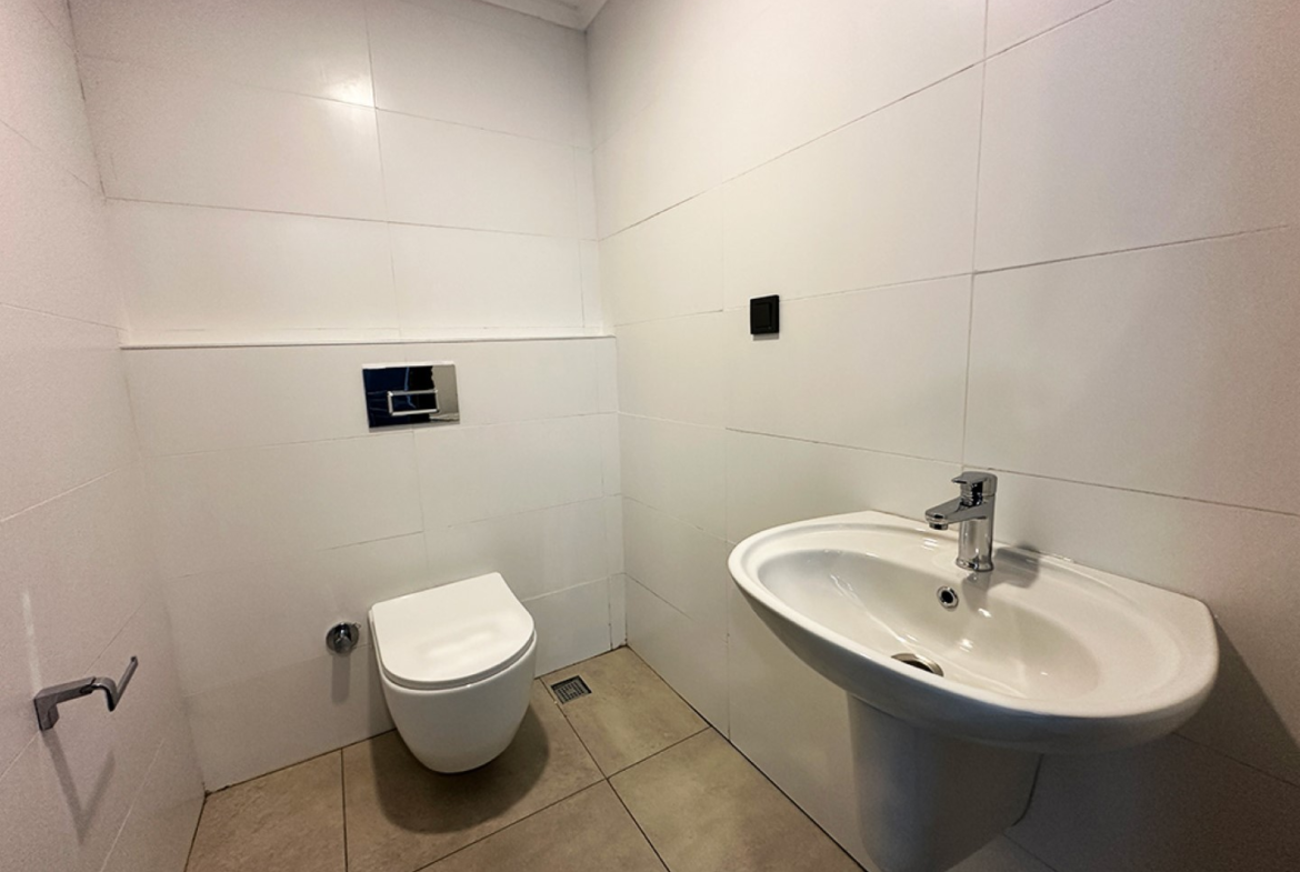 Göcek Merkezinde Devren Kiralık Dükkan