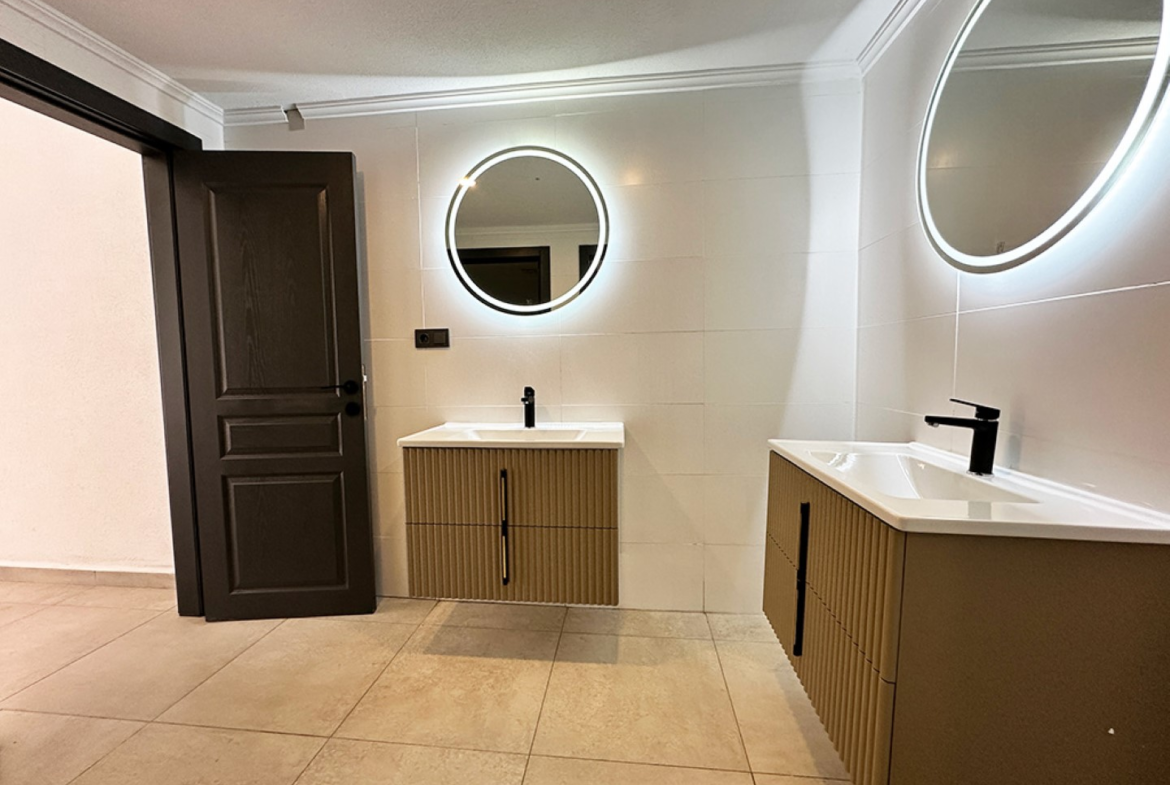 Göcek Merkezinde Devren Kiralık Dükkan