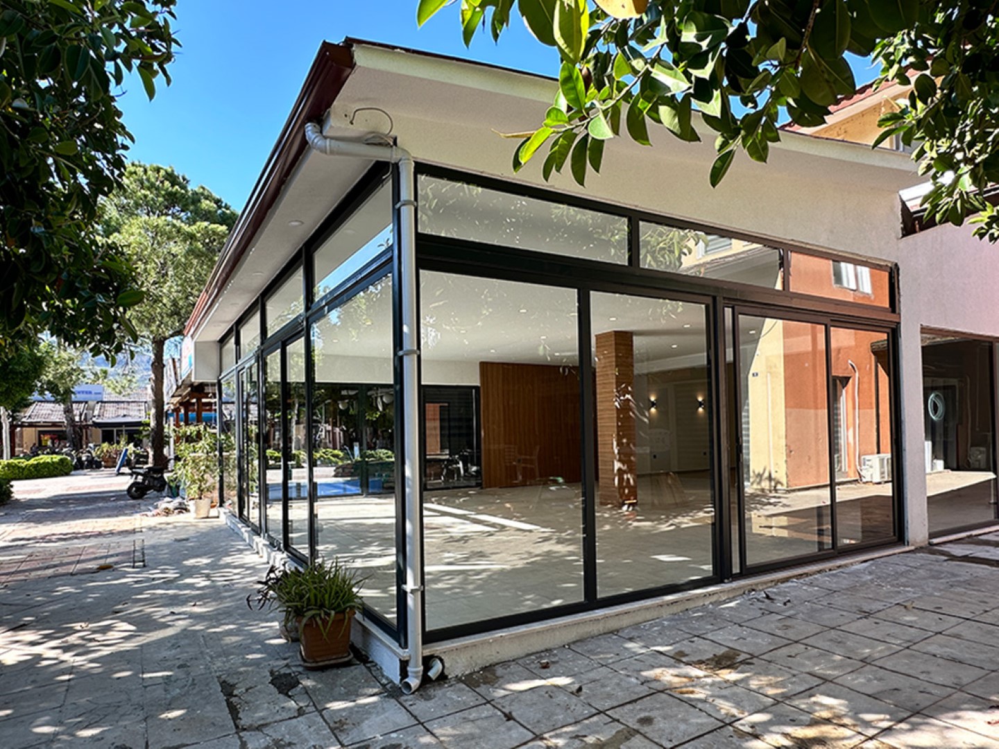 Göcek Merkezinde Devren Kiralık Dükkan