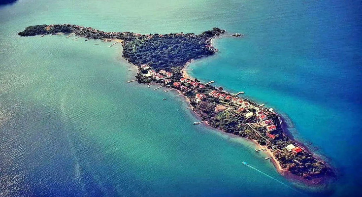 Sovalye Island