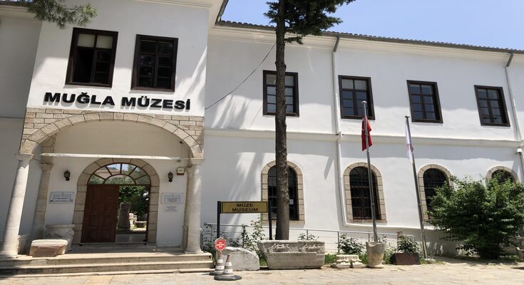 mugla müzesi ()